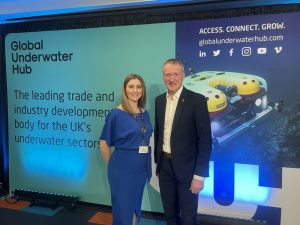 uco Kate Archer-Underwater Global hub